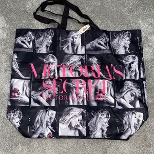 NWT VS Carry Bag